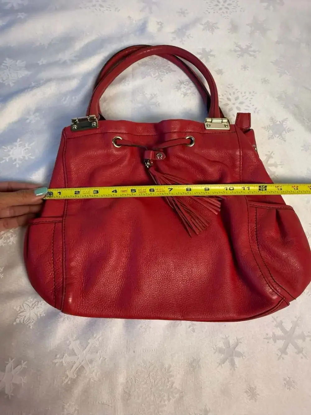 Etienne Aigner measurements width